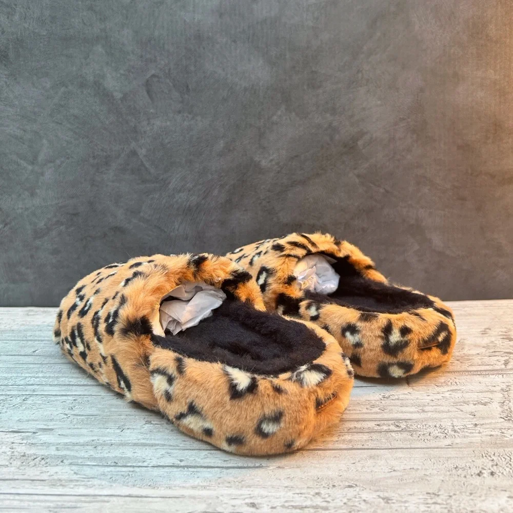 CROCS brand new